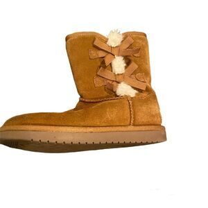 UGG Koolaburra Pull On Short Boot Faux Fur With Bows